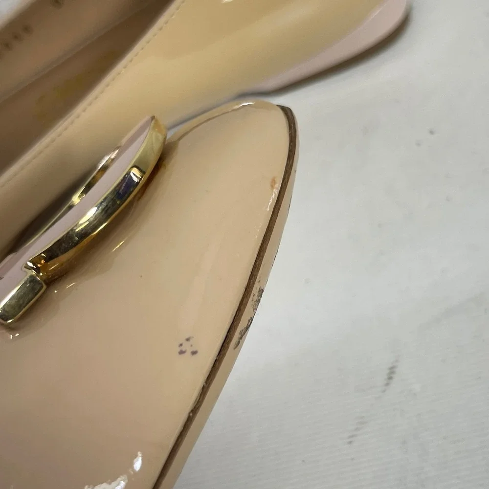 Salvatore Ferragamo Nude Patent Leather Gancini Logo Flats Slip On Women's 7 B